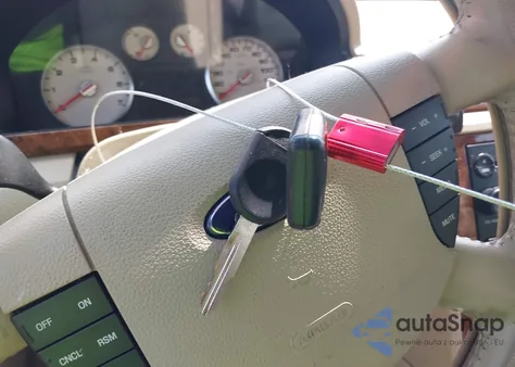 2007 Ford Five Hundred Limited z USA, uszkodzony, nr VIN 1FAHP28137G142809